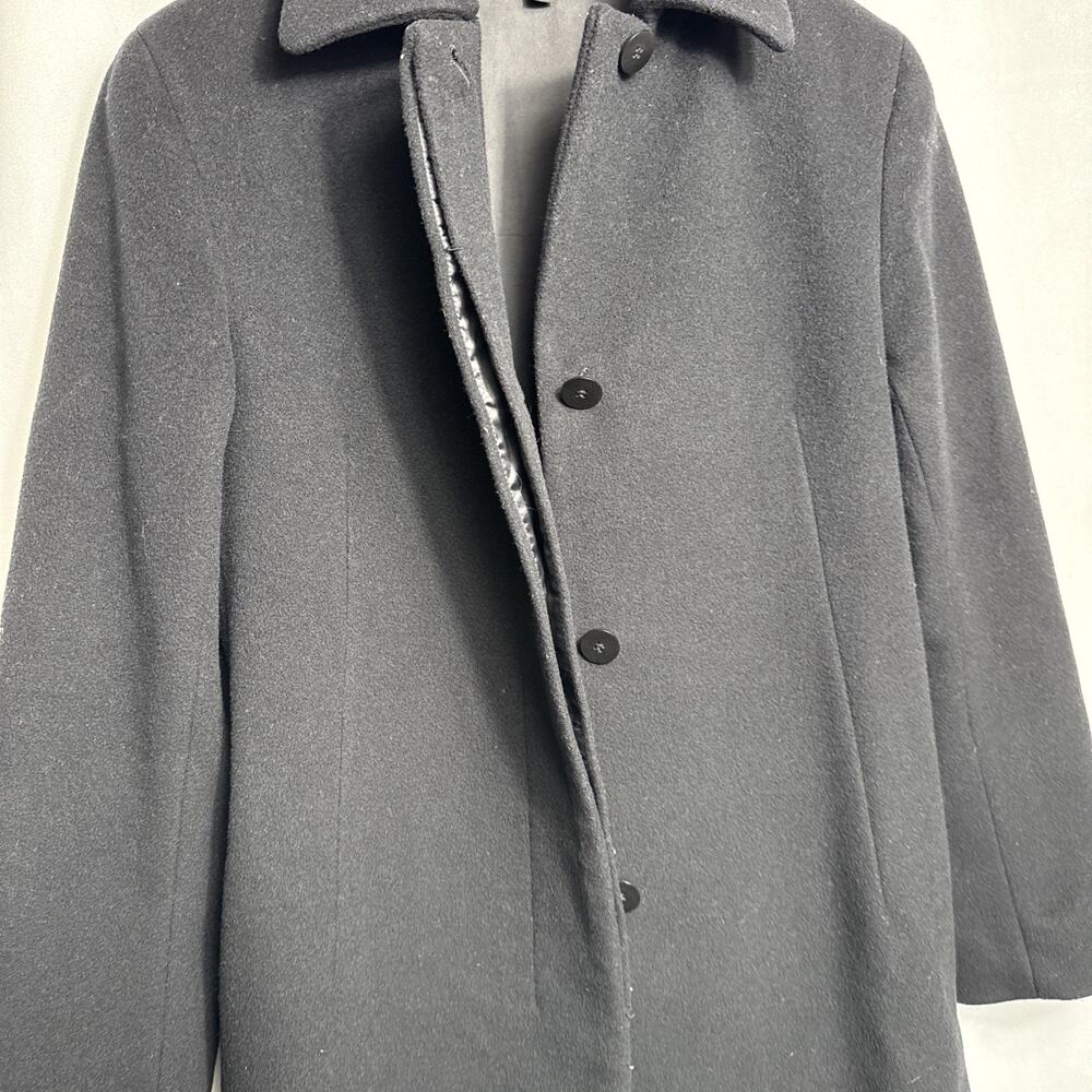 DKNY Long Black Wool Coat Size 6 Medium Tailored Fit Hidden Buttons Pockets - Picture 6 of 11